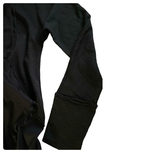 Free People - Black “ Comin’ In Hot” Tunic Top Size Medium - Picture 8 of 15